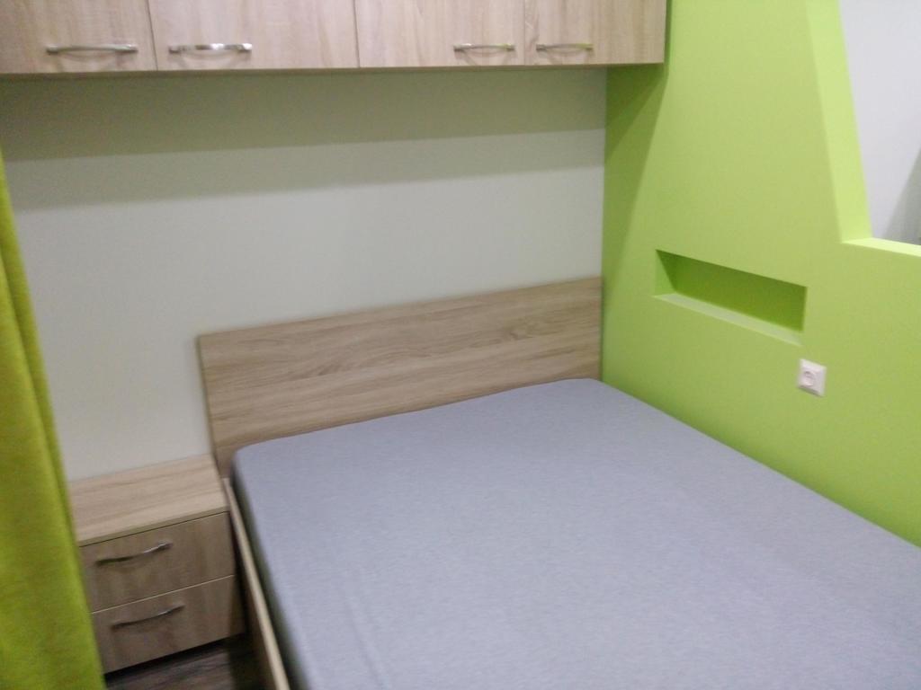 Studio Apartment In Батуми Екстериор снимка