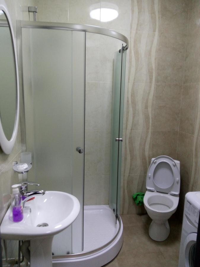 Studio Apartment In Батуми Екстериор снимка